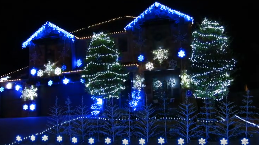 The Best Christmas Light Show Ever! The Best Christmas Light Show Ever! sdfsdfeefefefefeffeefeefeefefef - The Best Christmas Light Show Ever!