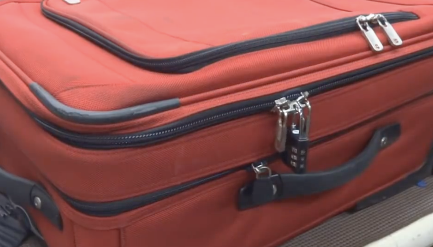 When This Man Broke Open The Suitcase He Revealed Something The TSA ...