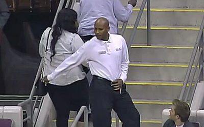 Video: When The Dance Cam Focuses On This Usher He Stuns The Crowd With Moves No One Expected!