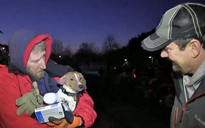 Guy Claims He’s Filming The Homeless & Their Pets. But What He Is Actually Doing Stuns Everybody!