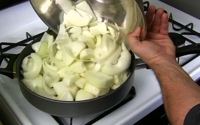 I Was Confused When He Put 1 Pound Of Onions In A Pan. When He’s Done An Unexpected Surprise!