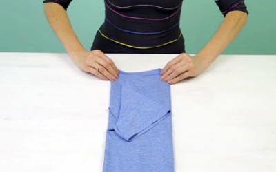 The Easiest Way To Fold and Pack T-Shirts With THIS Unexpected Wrinkle-Free Secret!