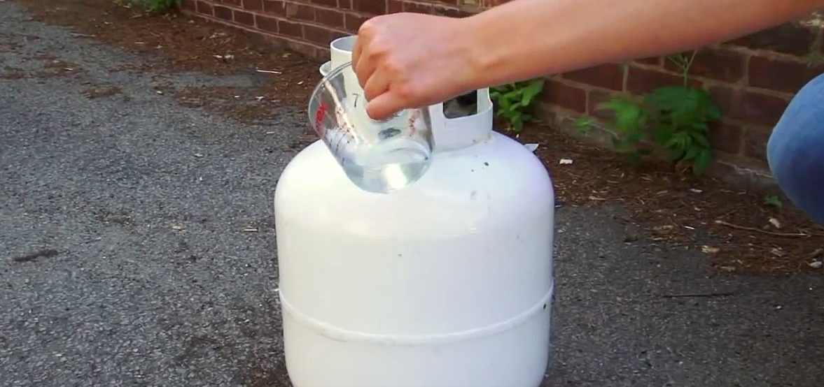 This Guy Always Pours H2O On His Propane Tank Before He Starts Cooking
