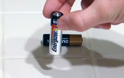 An Easy Way To Tell If Your Batteries Are Dead Or Still Have Some Juice Left