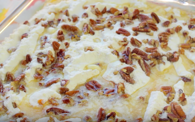 This Cake Looks Like a Mess, But After It Comes Out Of The Oven It Totally Transforms