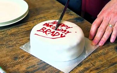 I’ve Been Cutting Cake The Wrong Way This Whole Time. How Did I Not Know This?