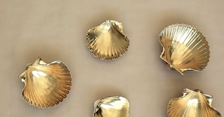 Video: Woman Starts Spray Painting A Seashell. But When She's Done ...