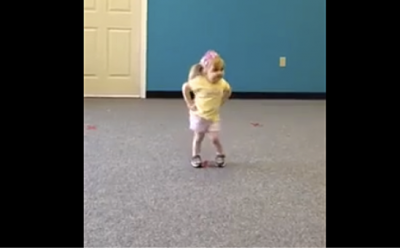 This Little Girl In The Back Of A Zumba Class Steals The Whole Show When She Does THIS