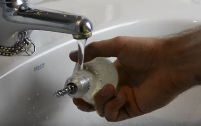 He Dips A Lighbulb Under The Faucet. But When He’s Done The Most Unexpected Surprise!