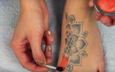 She Paints Orange Eyeshadow Over Her Tattoo On Her Foot. When She’s Done It’s Awesome!