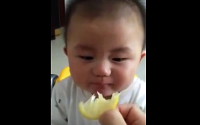 This Baby Boy Tastes A Lemon For The First Time 3x In a Row. His Reaction Is An Unexpected Surprise!
