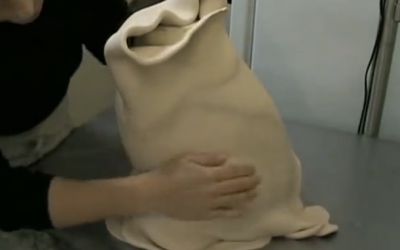 She Places Fondant Over This Cake. When She’s Done A STUNNING Surprise!