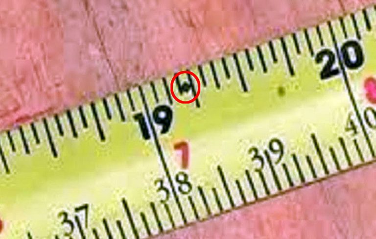 black diamond on measuring tape        <h3 class=